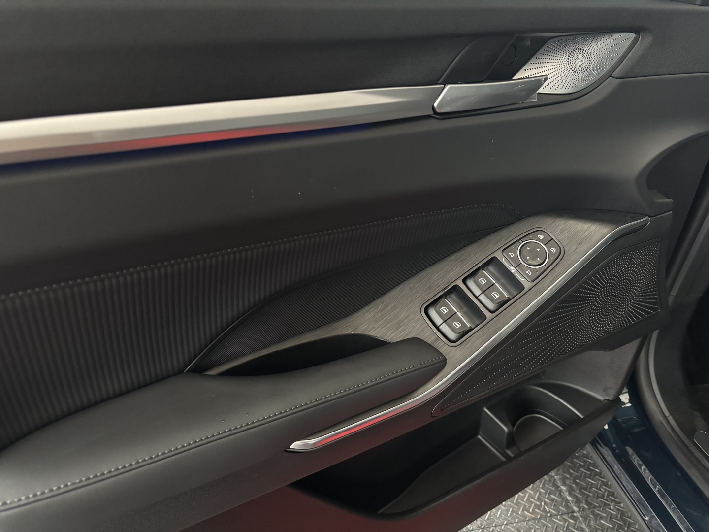 GWM Haval H6 1.5 Flex PHEV19 E-Traction — foto 4 de 12
