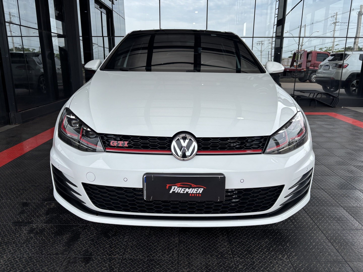 Volkswagen Golf 2.0 TSI GTI 16V Turbo Gasolina 4P Automático — foto 3 de 13