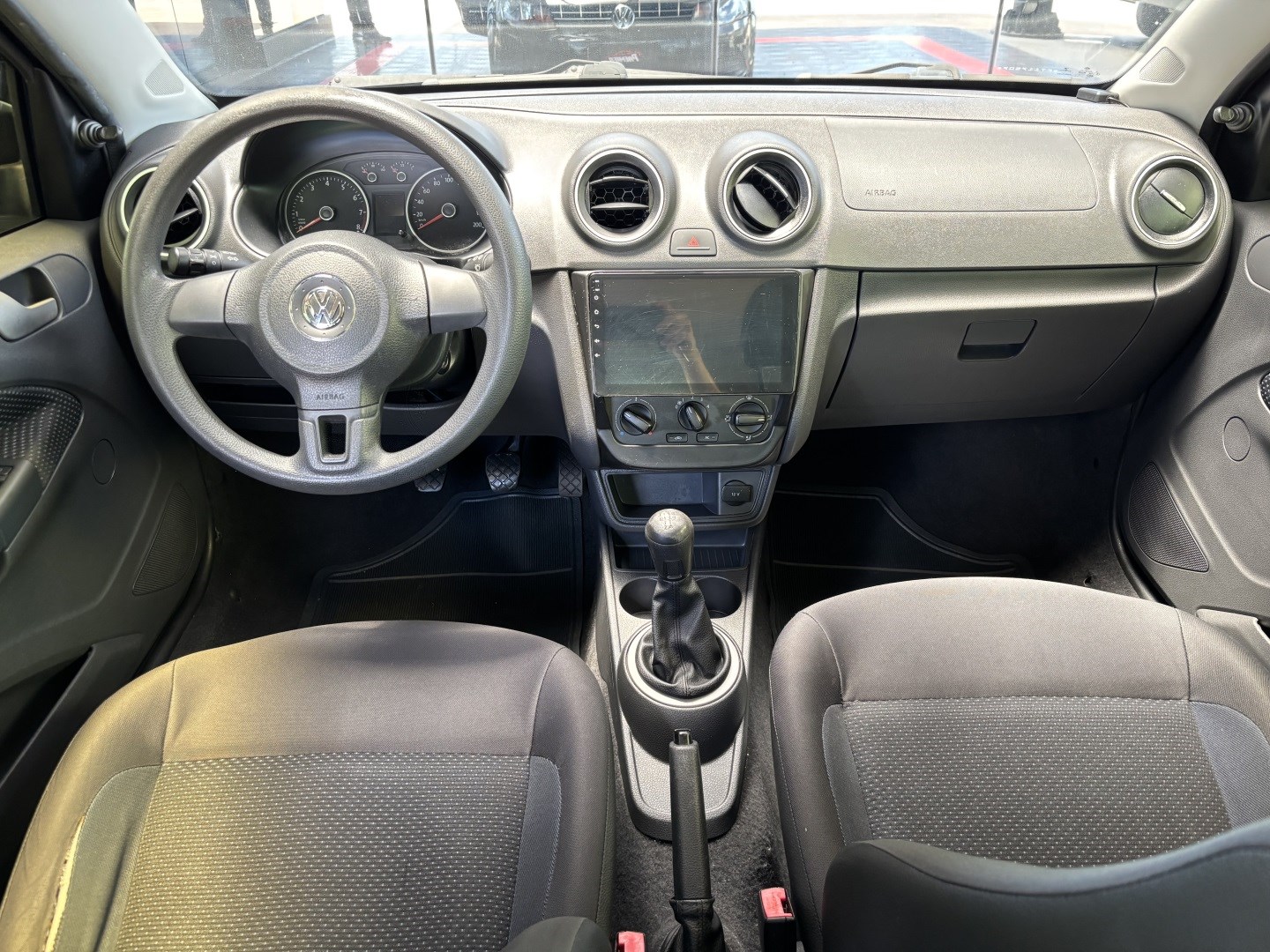 Volkswagen Gol 1.0 MI 8V Flex 4P Manual G.VI — foto 7 de 13