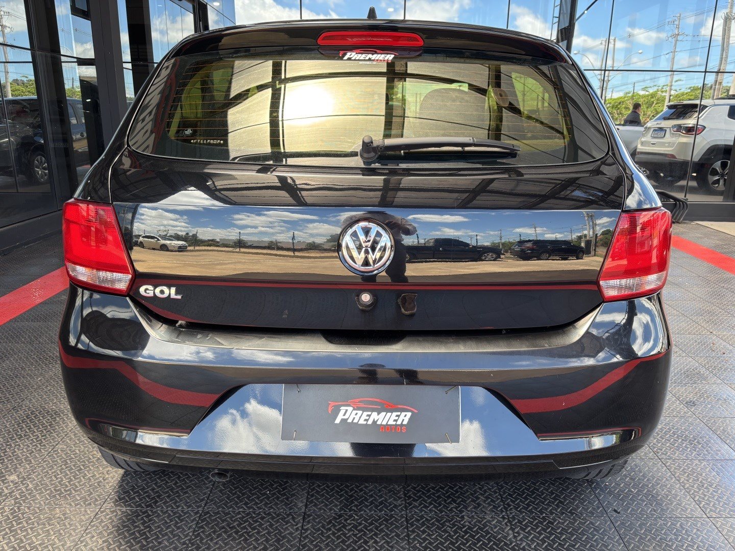 Volkswagen Gol 1.0 MI 8V Flex 4P Manual G.VI — foto 8 de 13