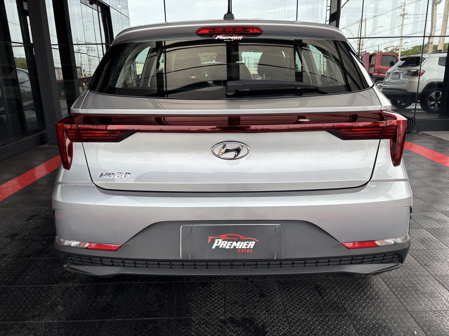Hyundai HB20 1.0 12V Flex Comfort Manual — foto 8 de 13