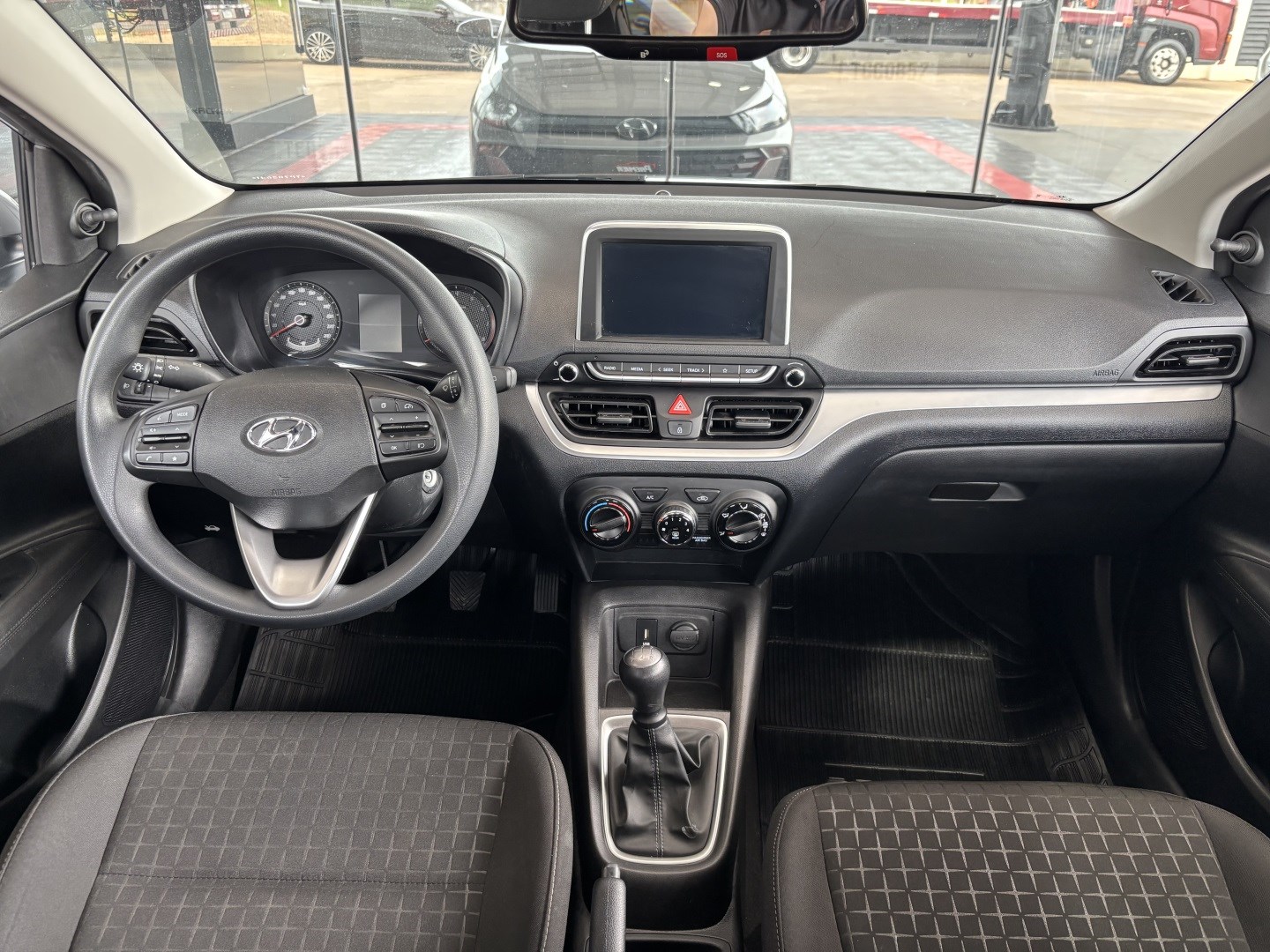 Hyundai HB20 1.0 12V Flex Comfort Manual — foto 7 de 13