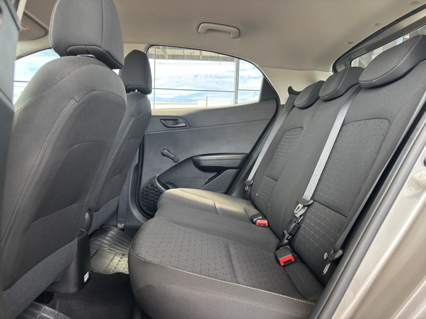 Hyundai HB20 1.0 12V Flex Comfort Manual — foto 6 de 13