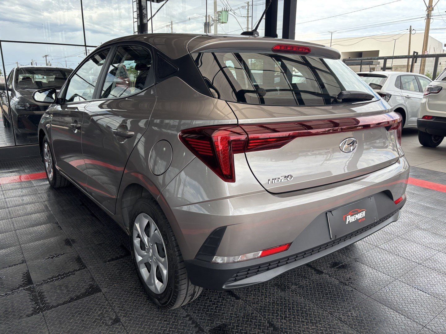 Hyundai HB20 1.0 12V Flex Comfort Manual — foto 10 de 13