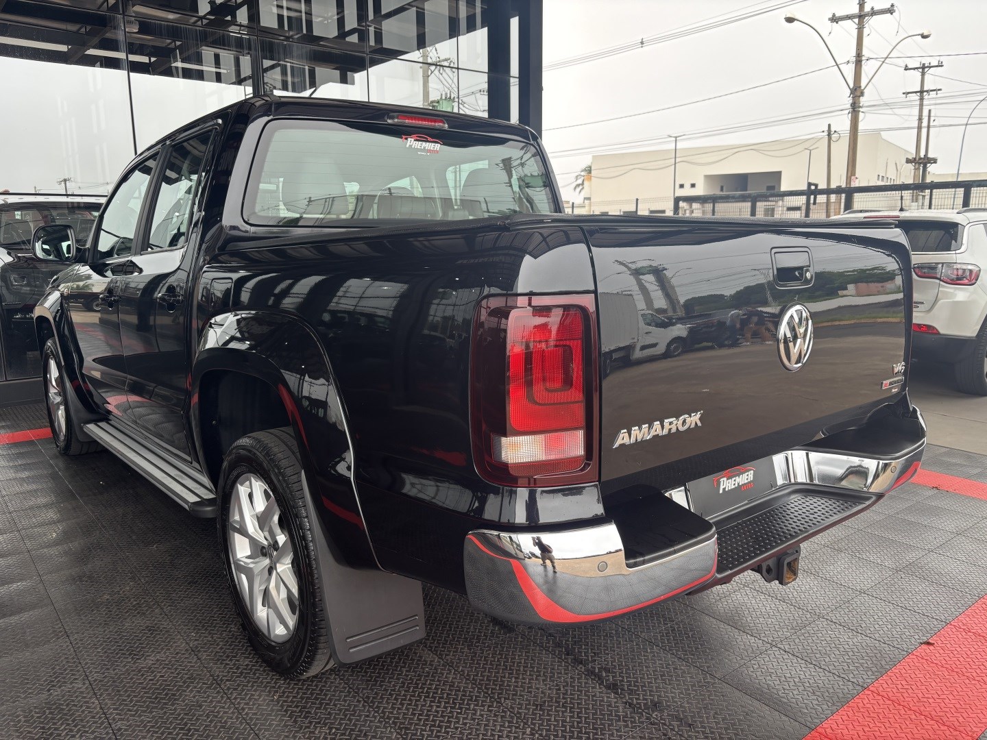 Volkswagen Amarok 3.0 V6 TDI Diesel Highline CD 4MOTION Automático — foto 11 de 13