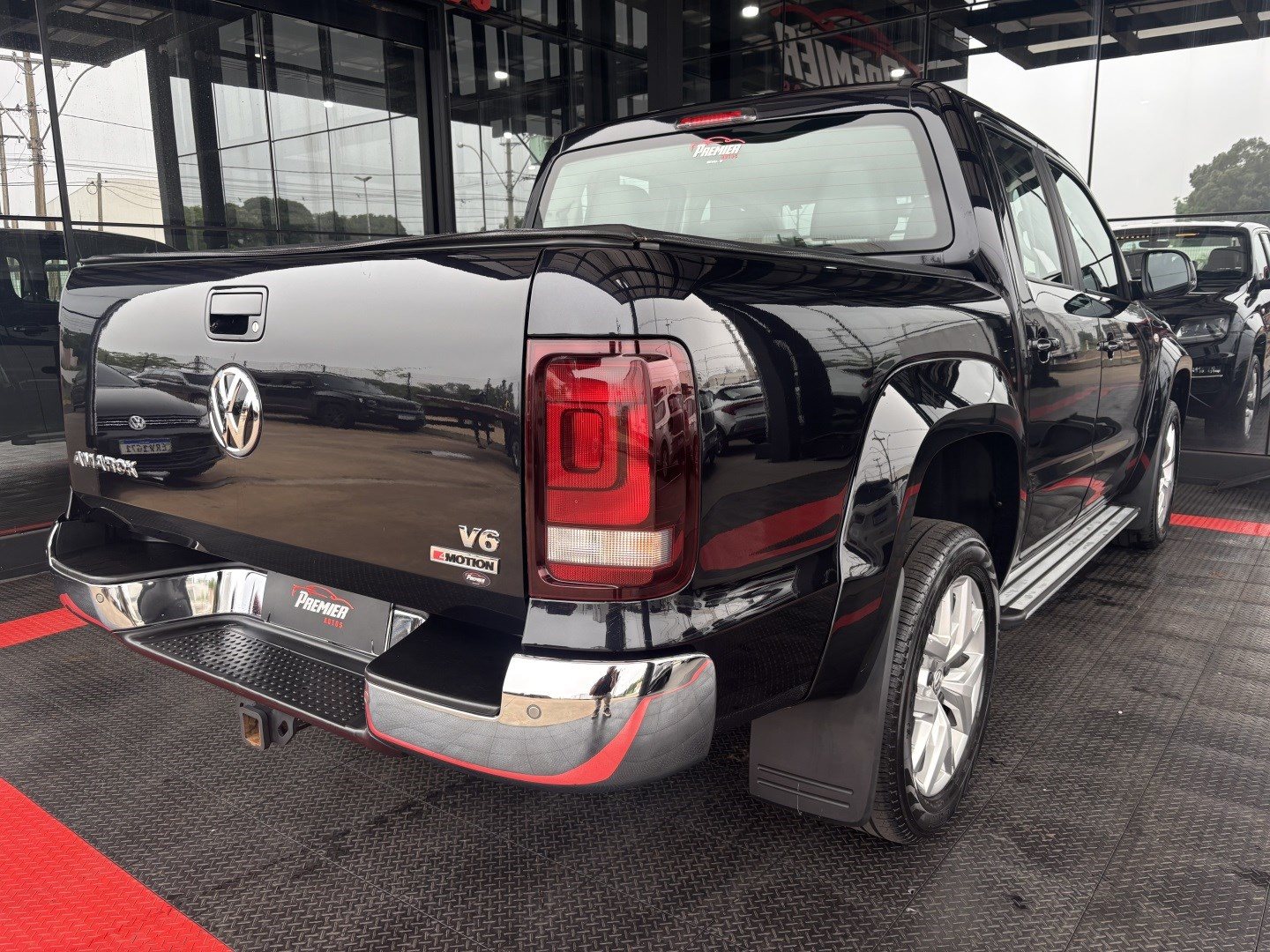Volkswagen Amarok 3.0 V6 TDI Diesel Highline CD 4MOTION Automático — foto 8 de 13