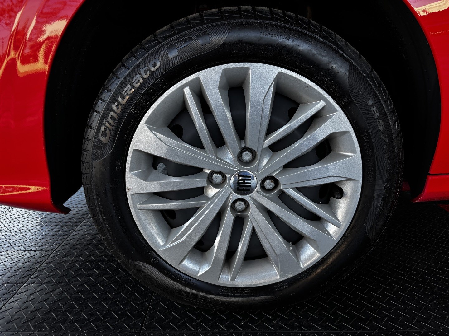 Fiat Cronos 1.0 Firefly Flex Drive Manual — foto 12 de 13