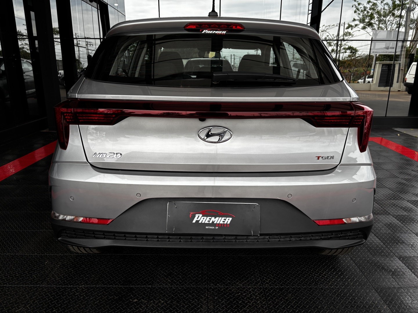 Hyundai HB20 1.0 TGDI Flex Comfort Plus Automático — foto 8 de 13