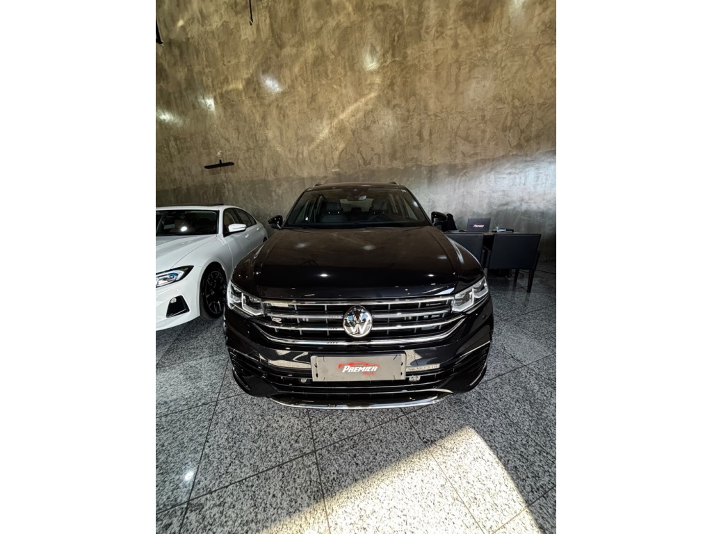 Volkswagen Tiguan 2.0 300 TSI Gasolina Allspace R-Line Automático