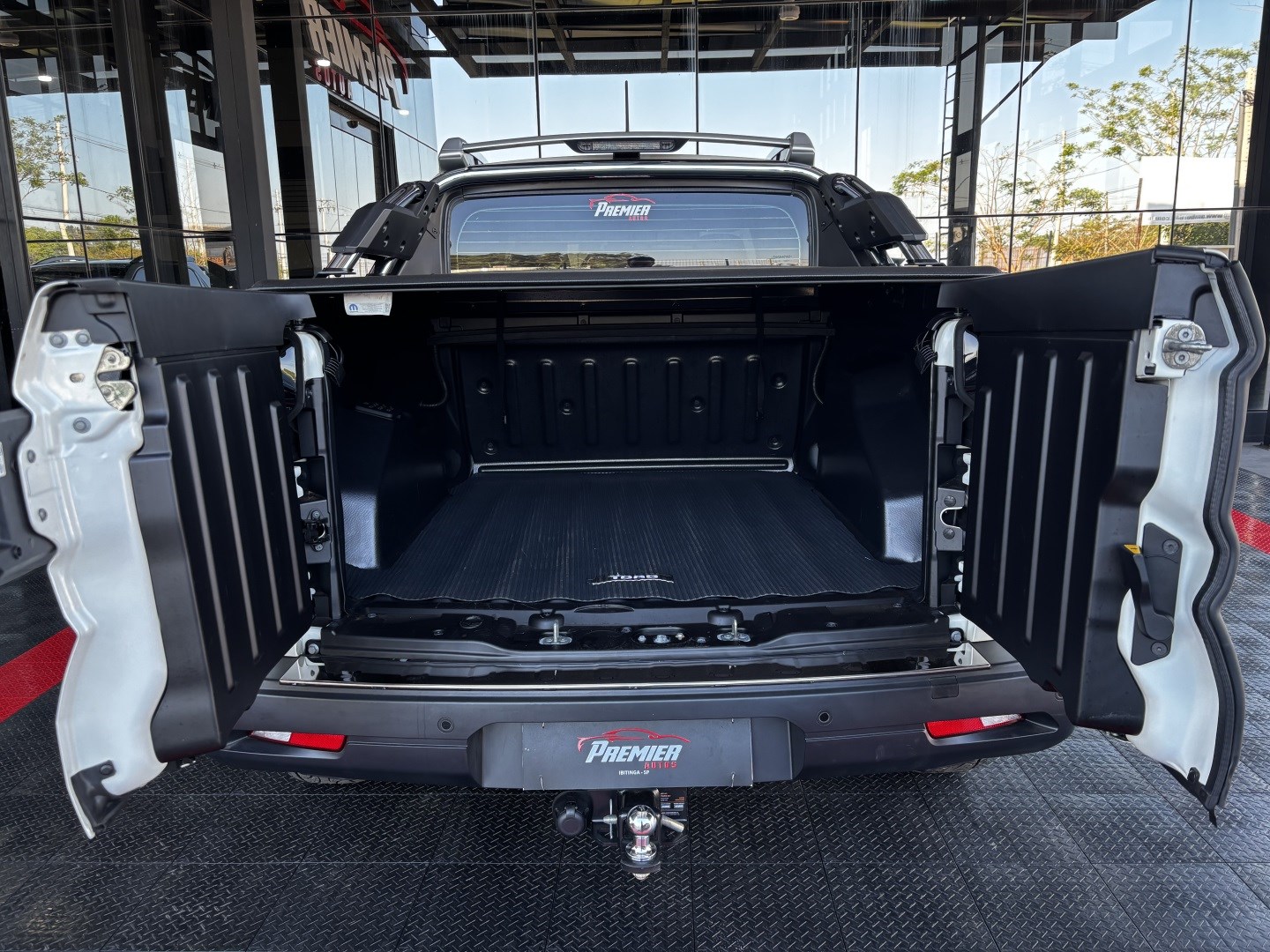 Fiat Toro 2.2 Turbo Diesel Ranch 4WD AT9 — foto 12 de 12