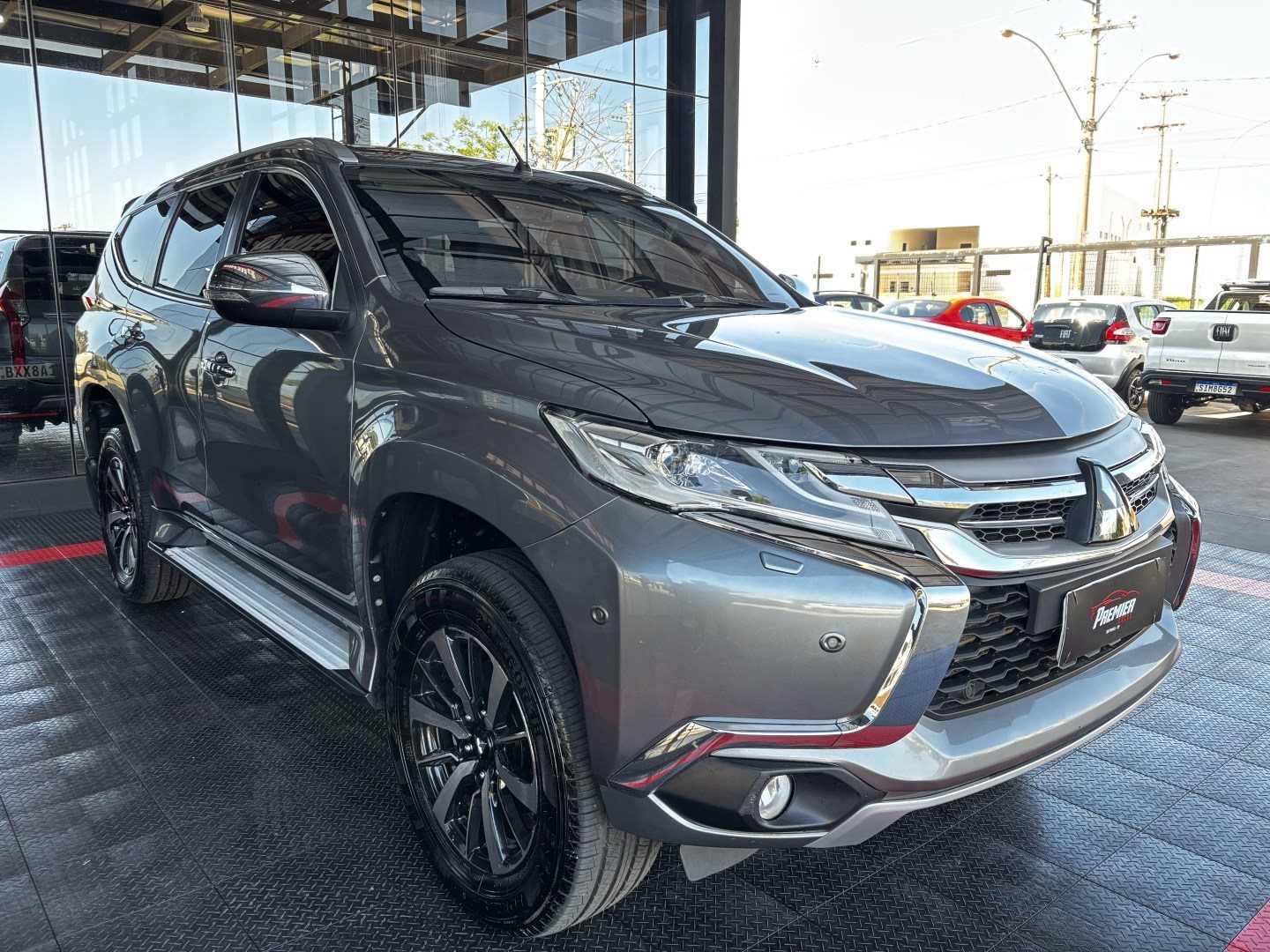 Mitsubishi Pajero Sport 2.4 16V Mivec Turbo Diesel HPE Awd Automático — foto 3 de 13