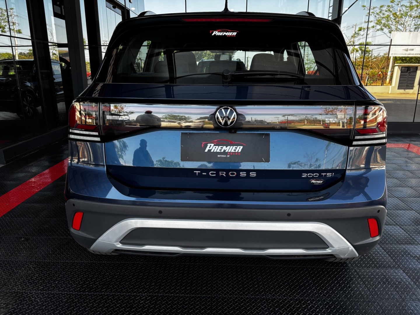 Volkswagen T-Cross 1.0 200 TSI Total Flex Automático — foto 8 de 13