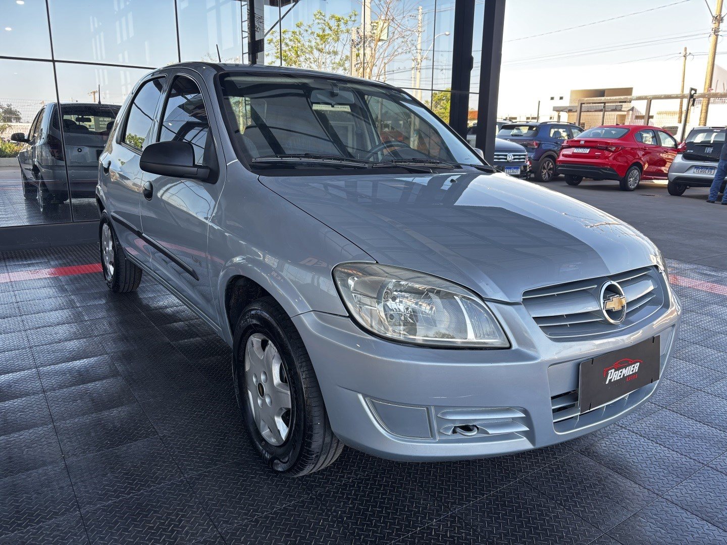 Chevrolet Celta 1.0 MPFI Life 8V Flex 4P Manual — foto 3 de 13