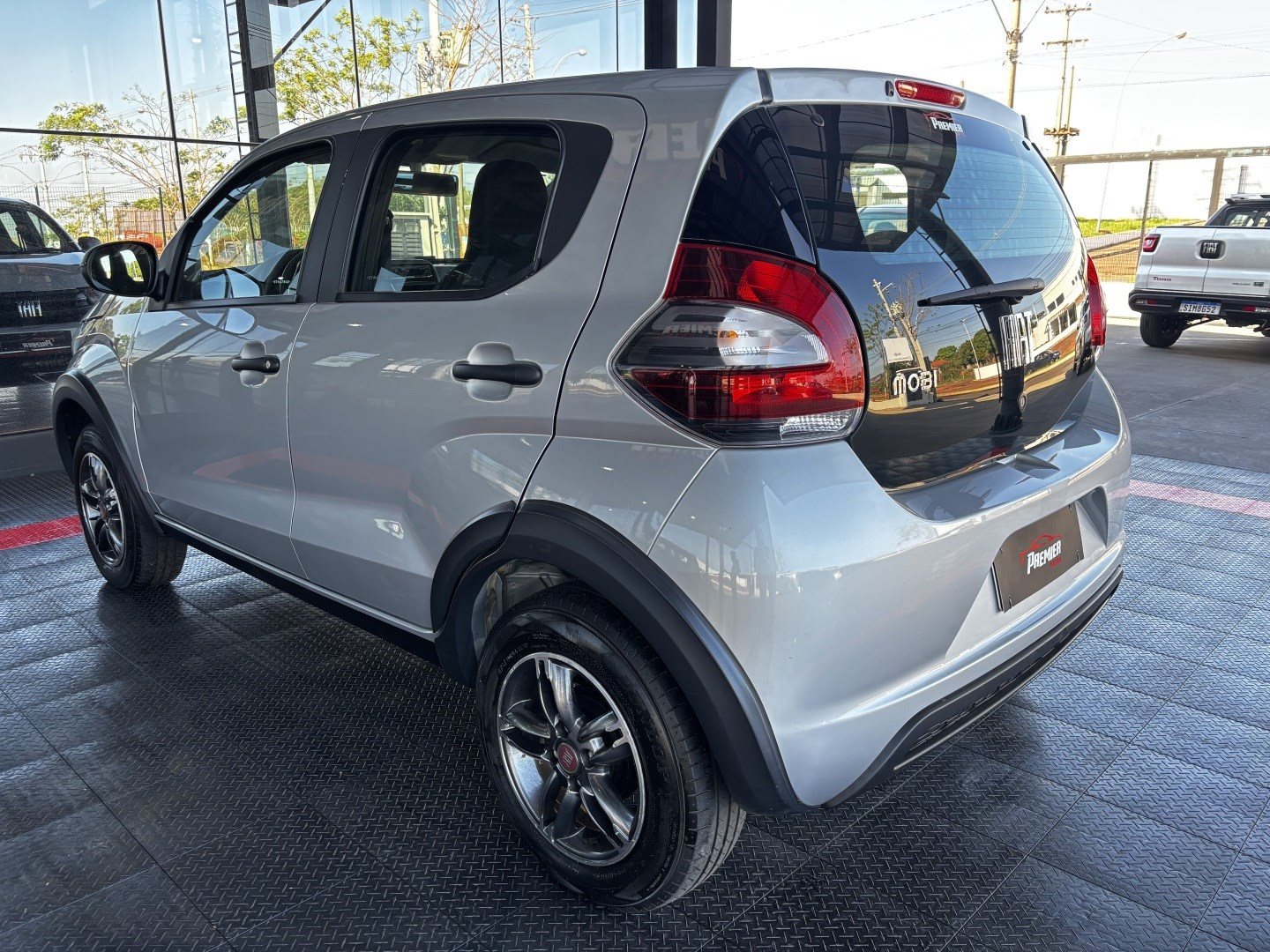 Fiat Mobi 1.0 Firefly Flex Like. Manual — foto 13 de 20