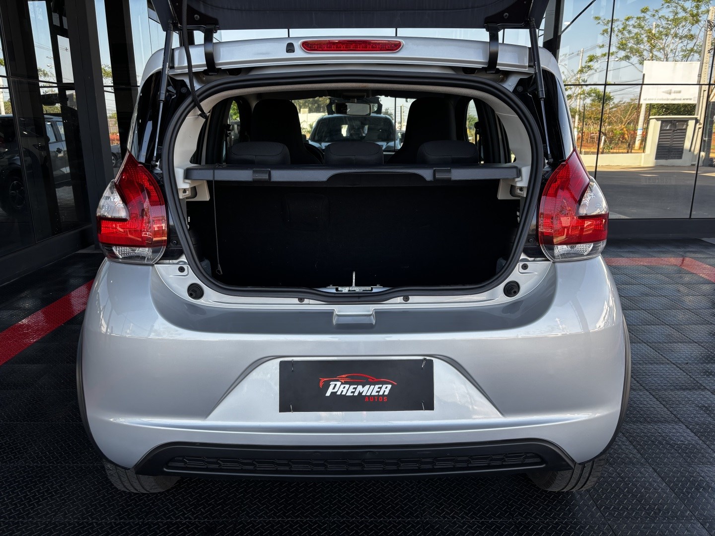 Fiat Mobi 1.0 Firefly Flex Like. Manual — foto 16 de 20