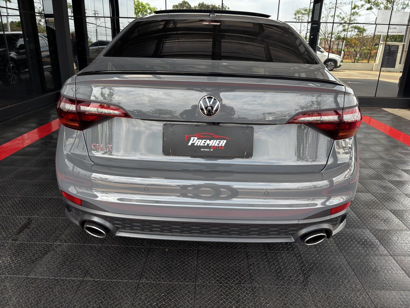 Volkswagen Jetta 2.0 350 TSI Gasolina GLI DSG — foto 8 de 13