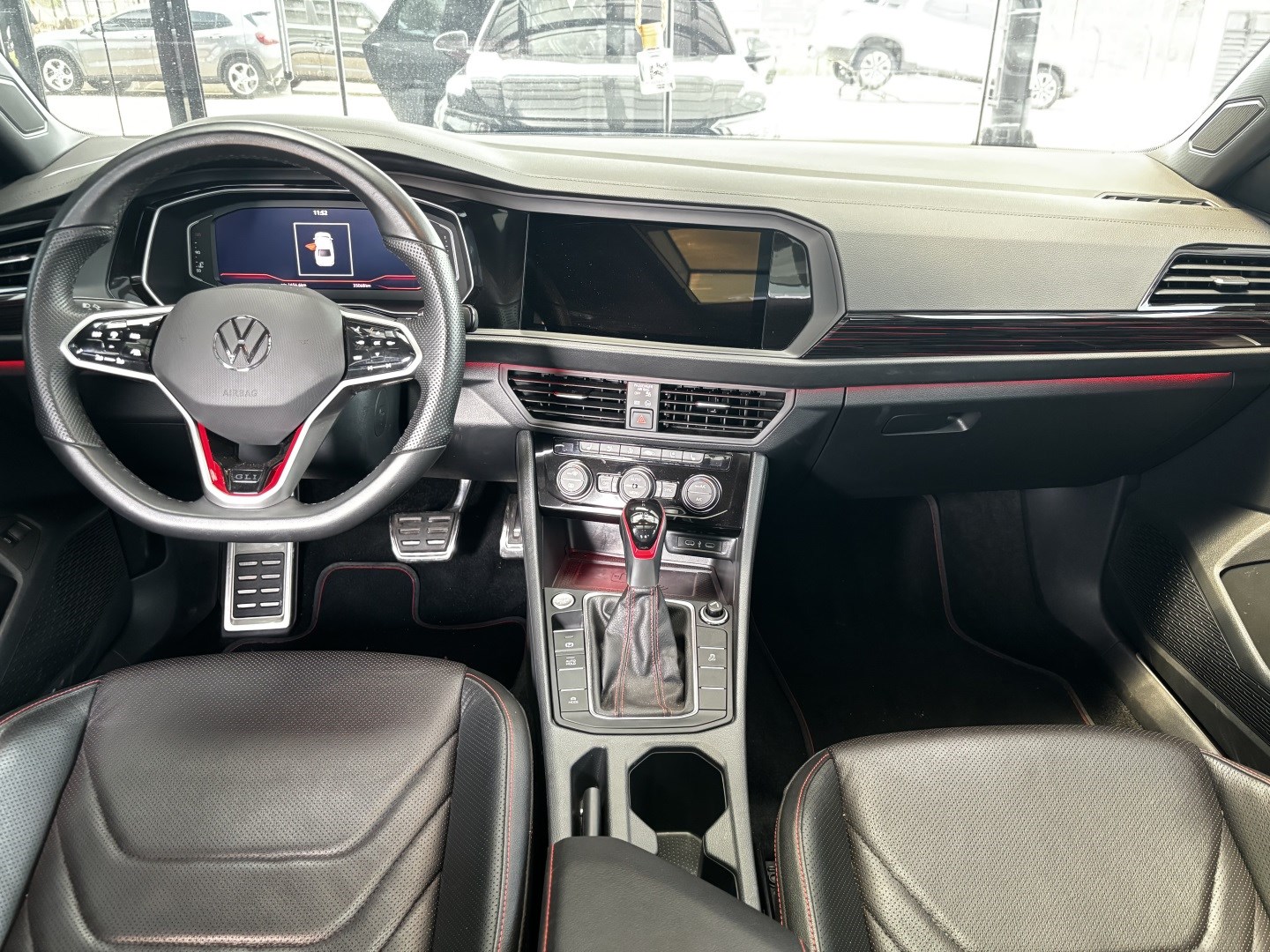 Volkswagen Jetta 2.0 350 TSI Gasolina GLI DSG — foto 7 de 13