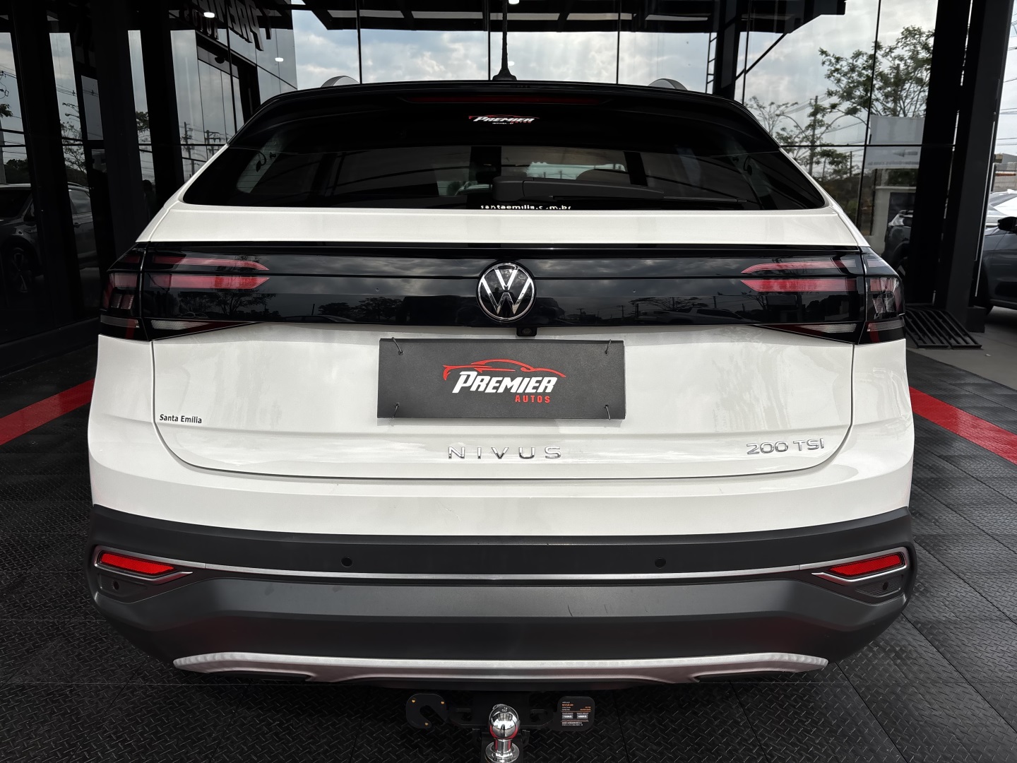 Volkswagen Nivus 1.0 200 TSI Total Flex Highline Automático — foto 8 de 13
