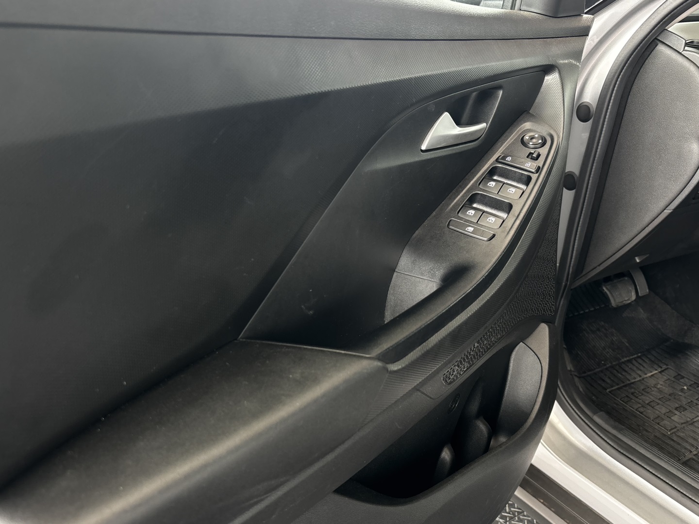 Hyundai Creta 1.0 TGDI Flex Comfort Automático — foto 4 de 13
