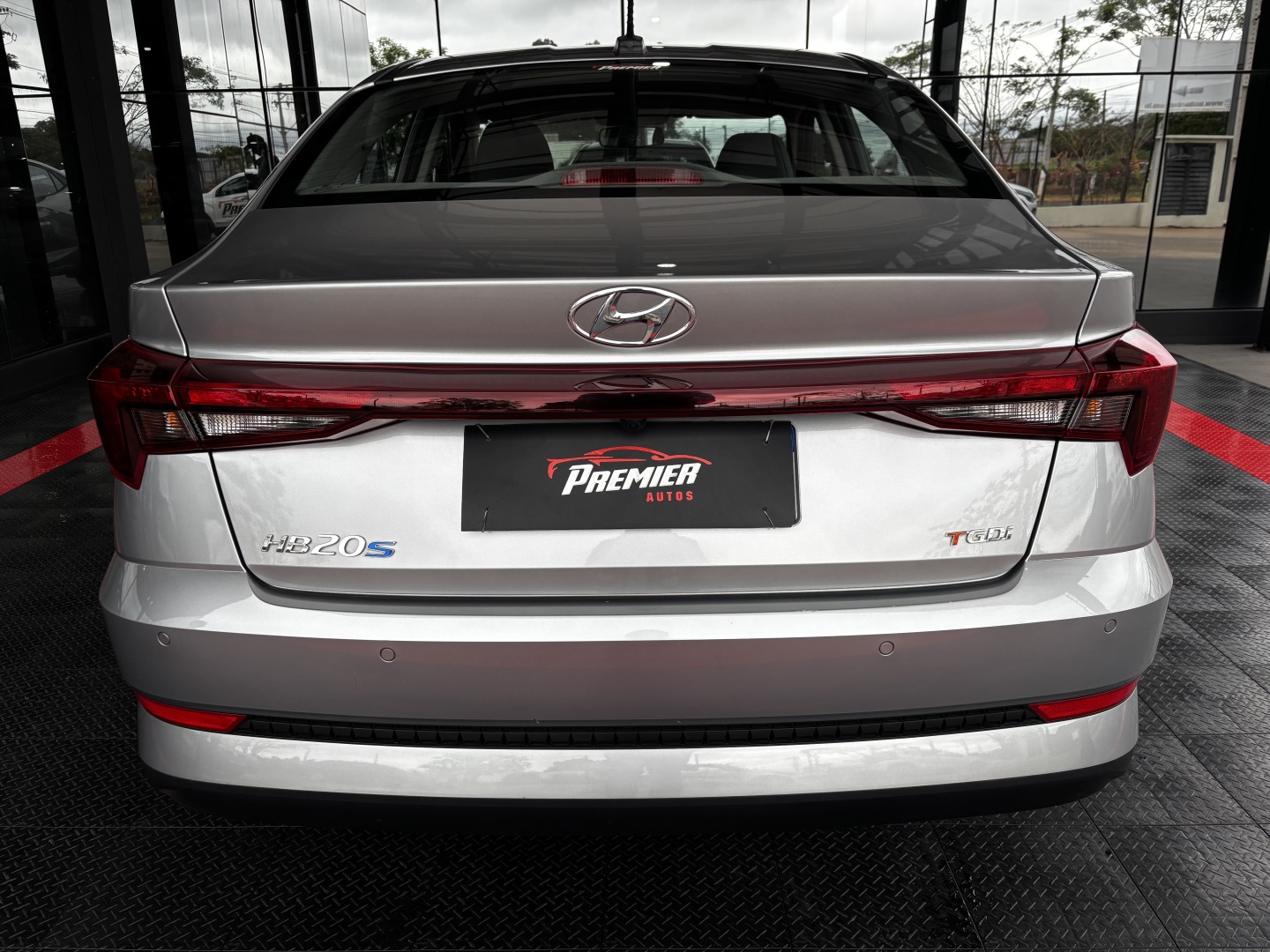 Hyundai HB20S 1.0 TGDI Flex Comfort Automático — foto 8 de 13