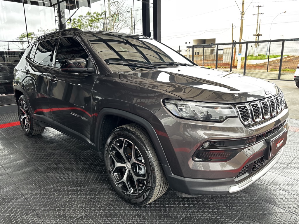 Jeep Compass 1.3 T270 Turbo Flex Longitude AT6 — foto 3 de 13
