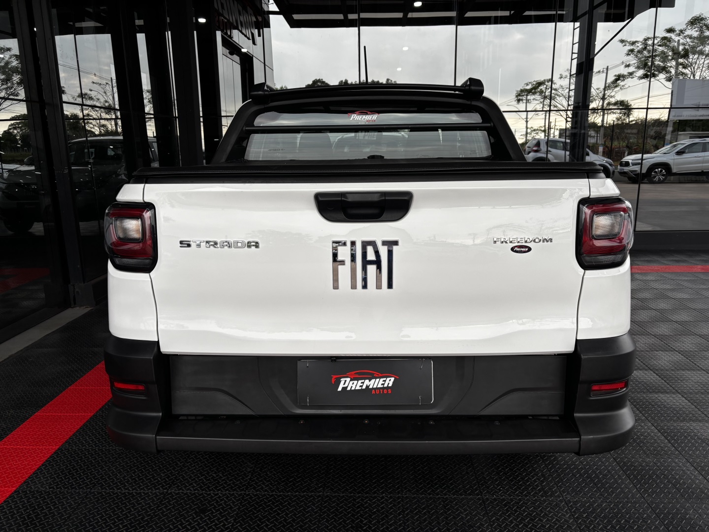 Fiat Strada 1.3 Firefly Flex Freedom CD Manual — foto 8 de 13