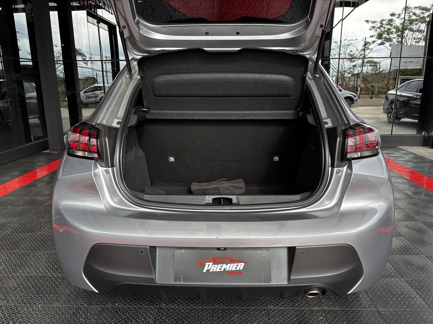 Peugeot 208 1.0 Turbo 200 Flex Griffe CVT — foto 11 de 13
