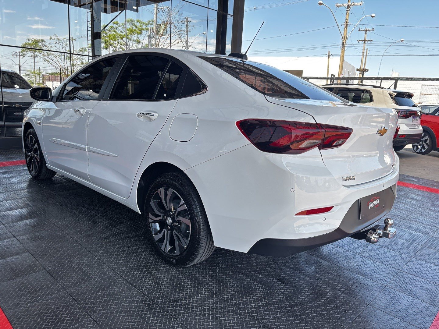 Chevrolet Onix 1.0 Turbo Flex Plus Premier Automático — foto 10 de 13