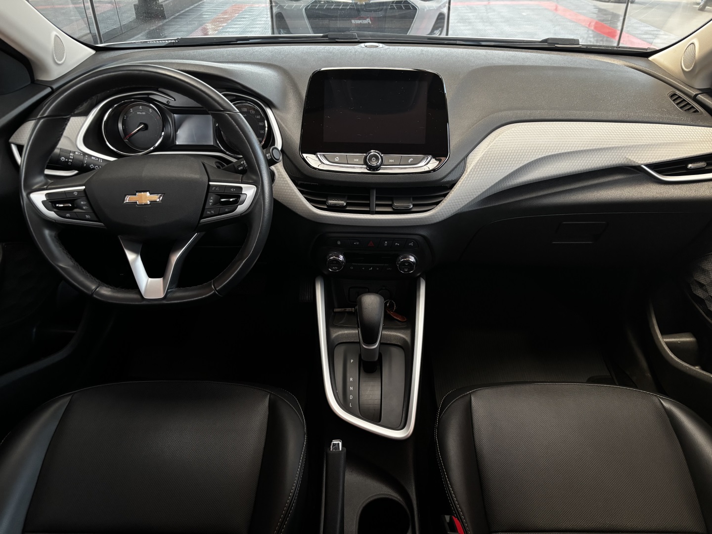 Chevrolet Onix 1.0 Turbo Flex Plus Premier Automático — foto 7 de 13
