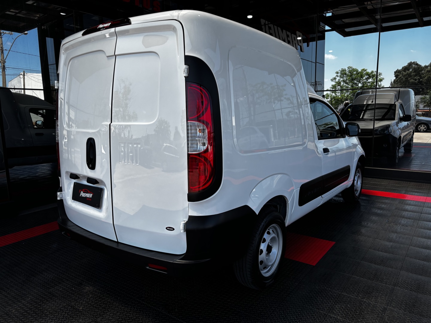 Fiat Fiorino 1.3 Firefly Flex Endurance Manual — foto 8 de 12