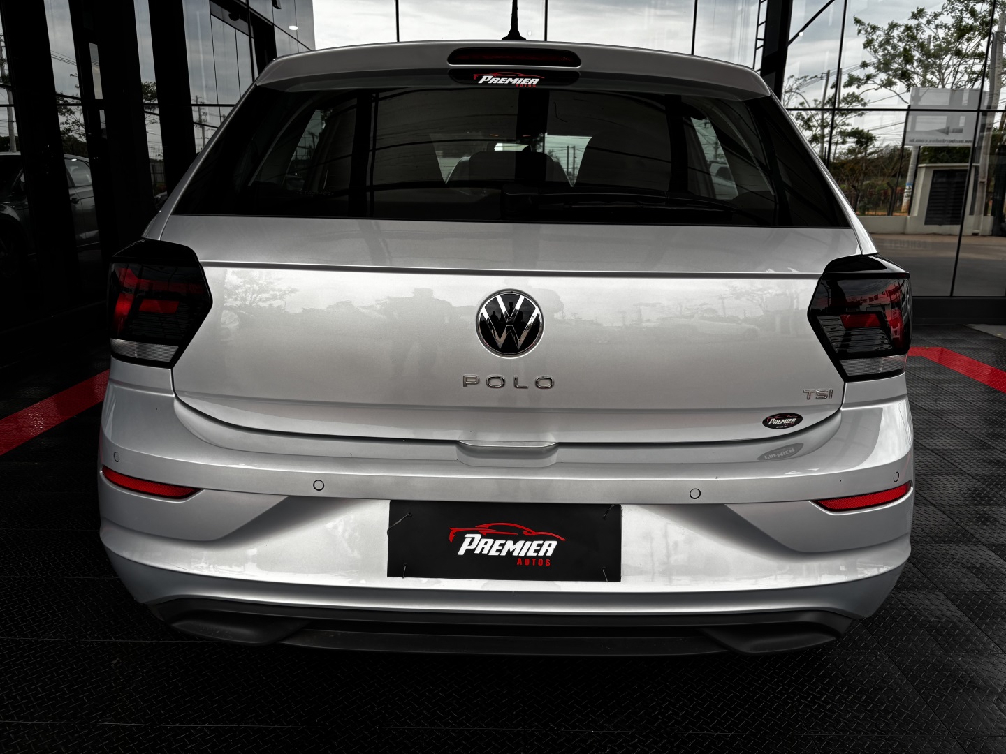 Volkswagen Polo 1.0 170 TSI Comfortline Automático — foto 8 de 13