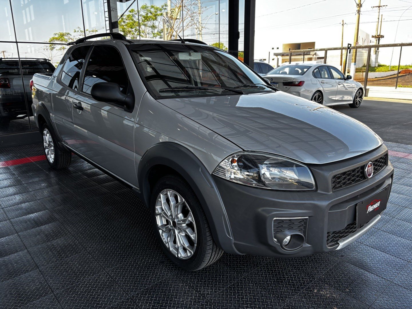Fiat Strada 1.4 MPI Working CD 8V Flex 3P Manual — foto 2 de 13