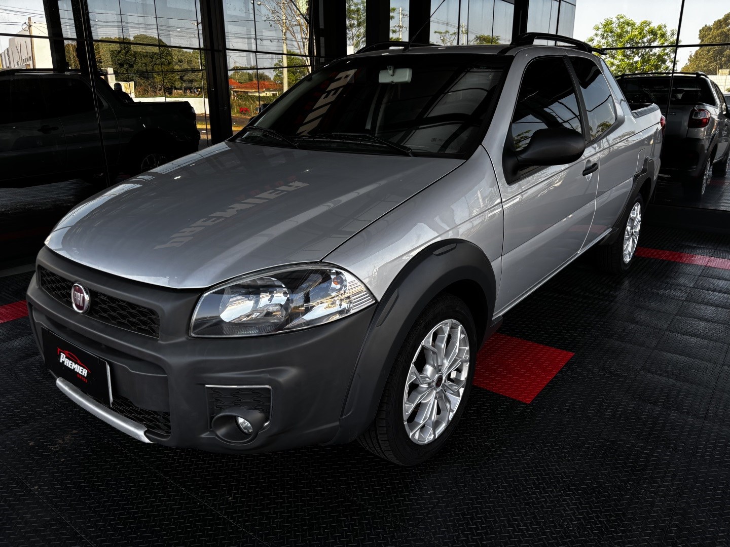 Fiat Strada 1.4 MPI Working CD 8V Flex 3P Manual