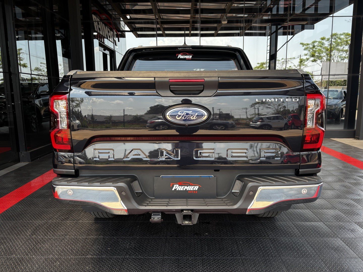 Ford Ranger 3.0 V6 Turbo Diesel CD Limited 4X4 Automático — foto 10 de 13
