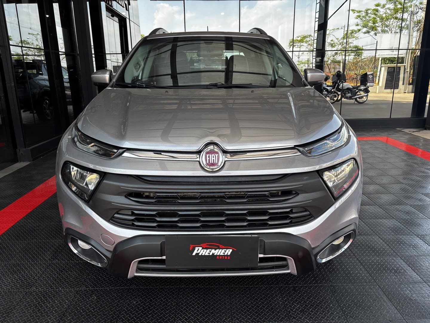 Fiat Toro 2.0 16V Turbo Diesel Freedom 4WD AT9 — foto 2 de 2
