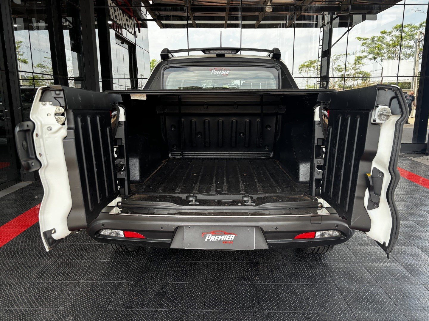Fiat Toro 1.3 Turbo 270 Flex Freedom AT6 — foto 11 de 13