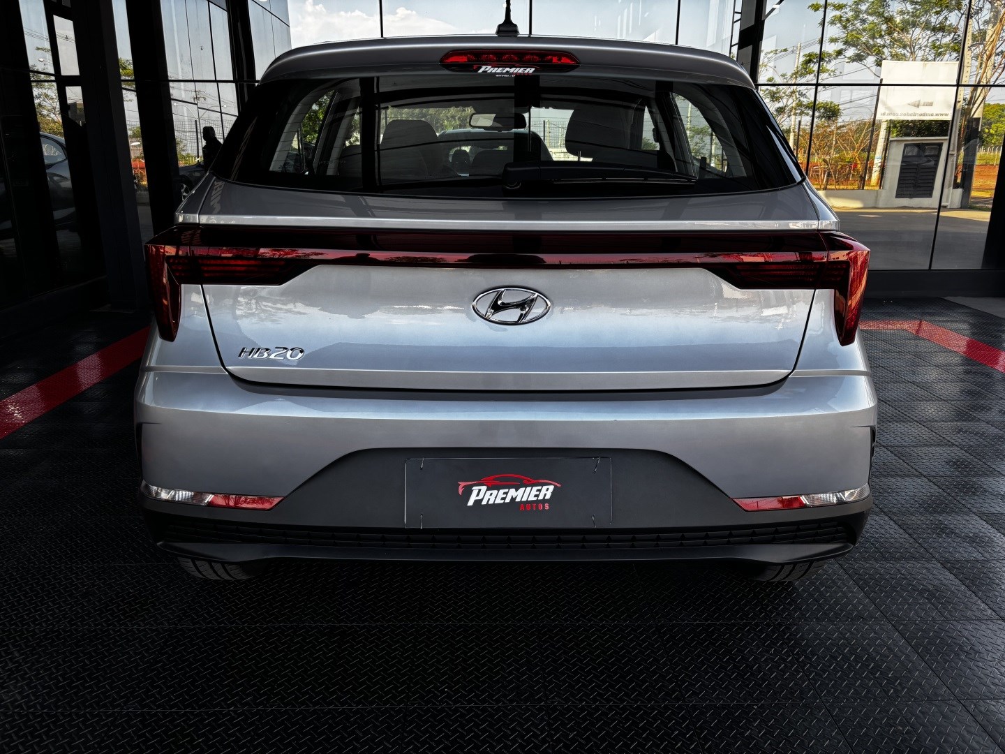 Hyundai HB20 1.0 12V Flex Comfort Manual — foto 8 de 13