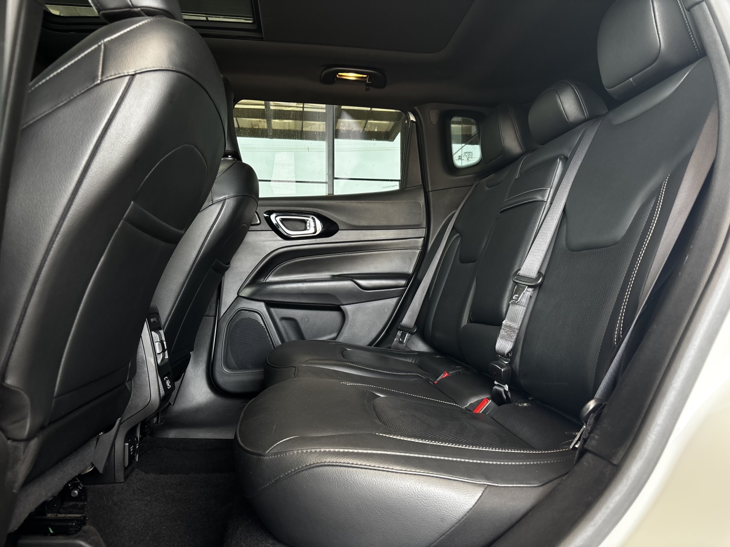 Jeep Compass 1.3 T270 Turbo Flex S AT6 — foto 6 de 13