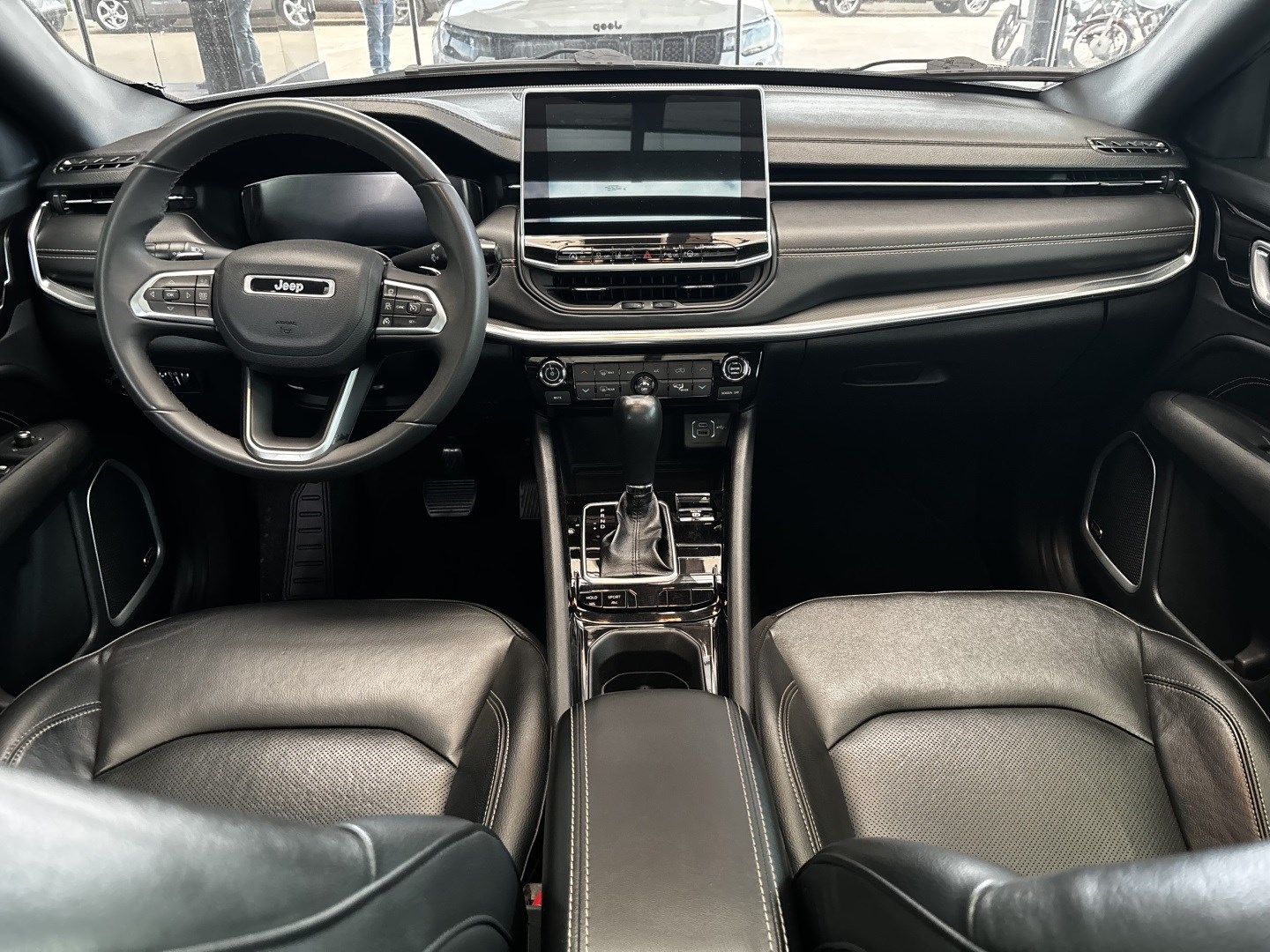 Jeep Compass 1.3 T270 Turbo Flex S AT6 — foto 7 de 13