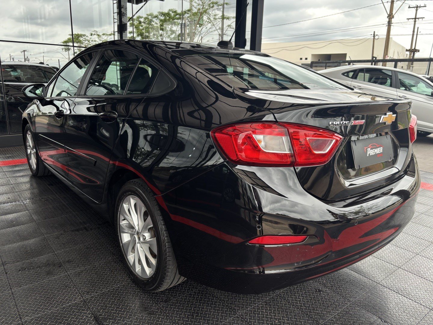 Chevrolet Cruze 1.4 Turbo LT 16V Flex 4P Automático — foto 8 de 13