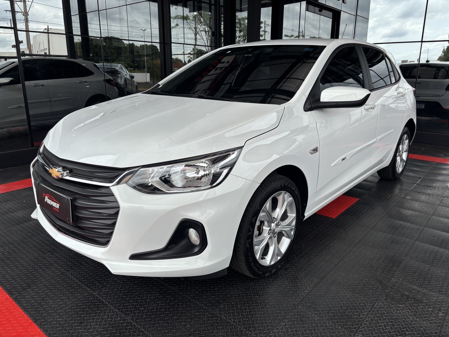 Chevrolet Onix 1.0 Turbo Flex LTZ Automático