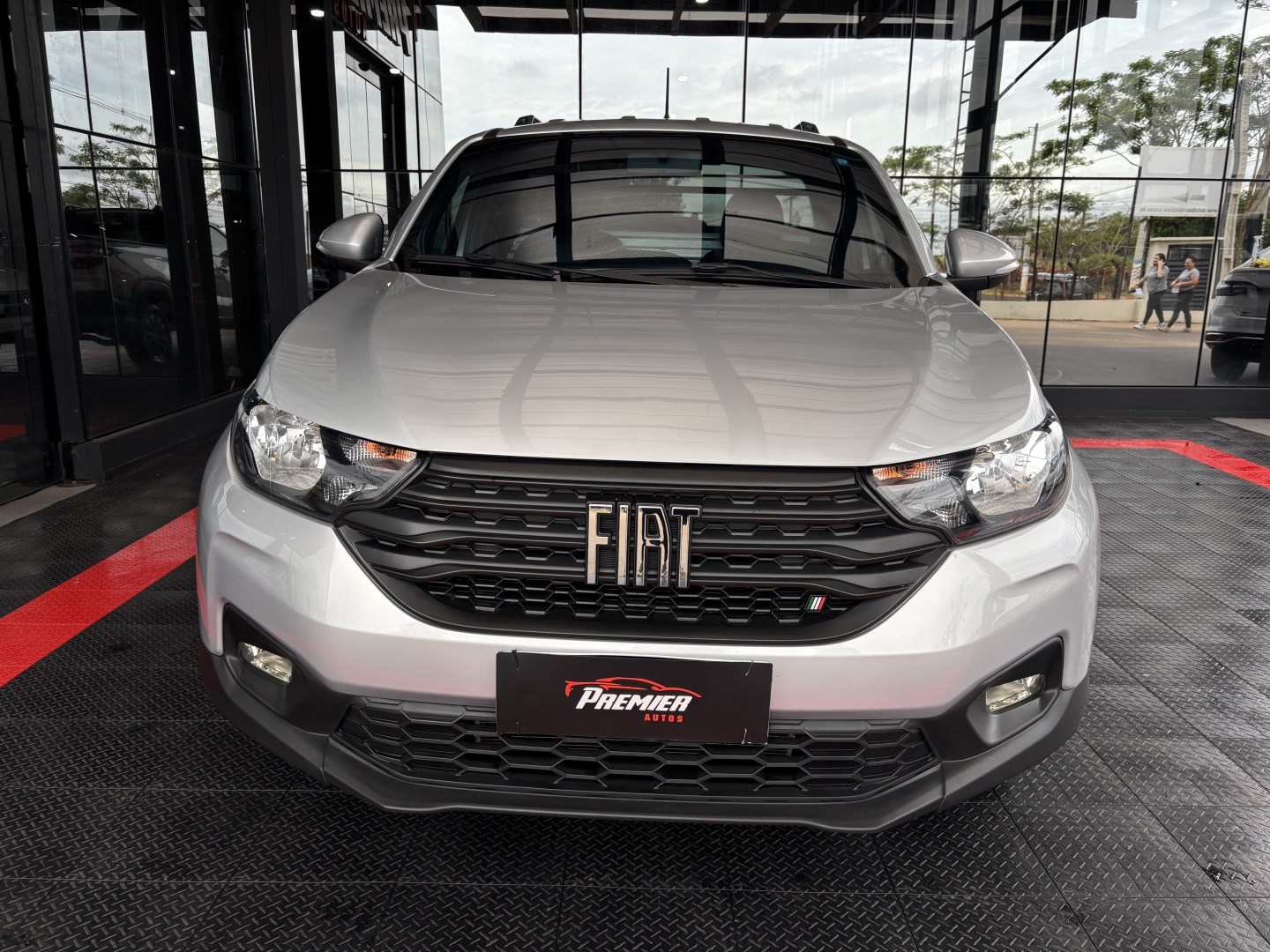 Fiat Strada 1.3 Firefly Flex Freedom CS Manual — foto 2 de 12