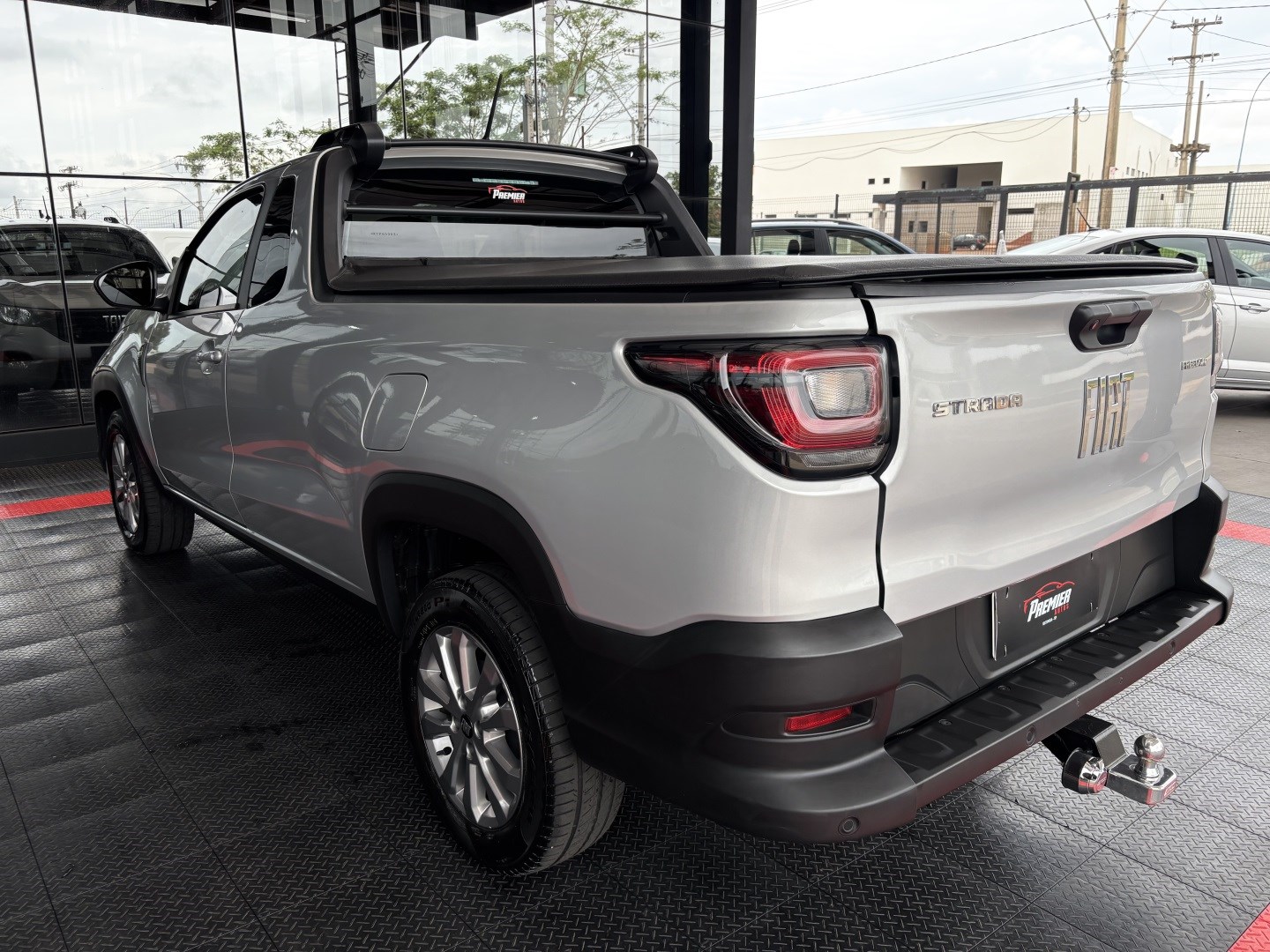 Fiat Strada 1.3 Firefly Flex Freedom CS Manual — foto 9 de 12