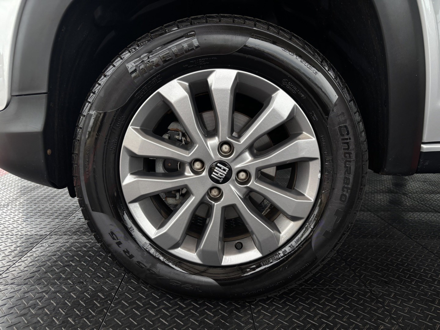 Fiat Strada 1.3 Firefly Flex Freedom CS Manual — foto 11 de 12