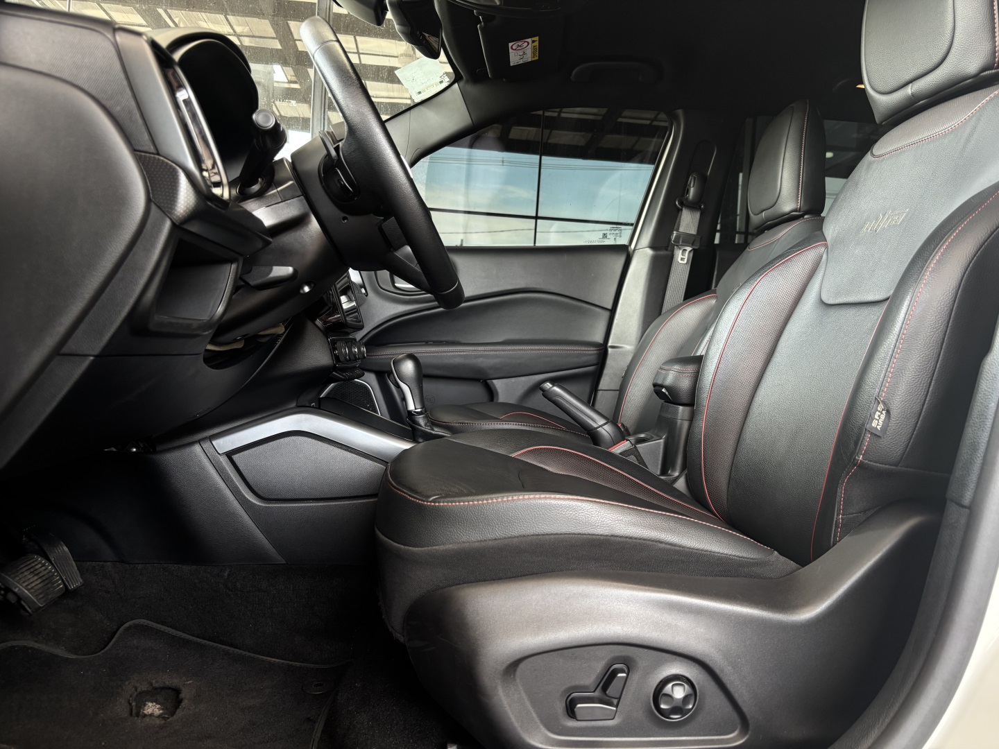 Fiat Toro 2.0 16V Turbo Diesel Ultra 4WD AT9 — foto 4 de 13