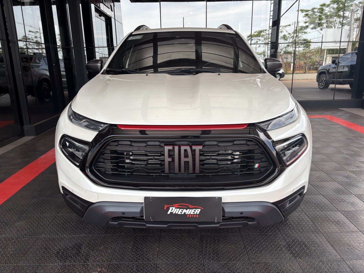 Fiat Toro 2.0 16V Turbo Diesel Ultra 4WD AT9 — foto 2 de 13