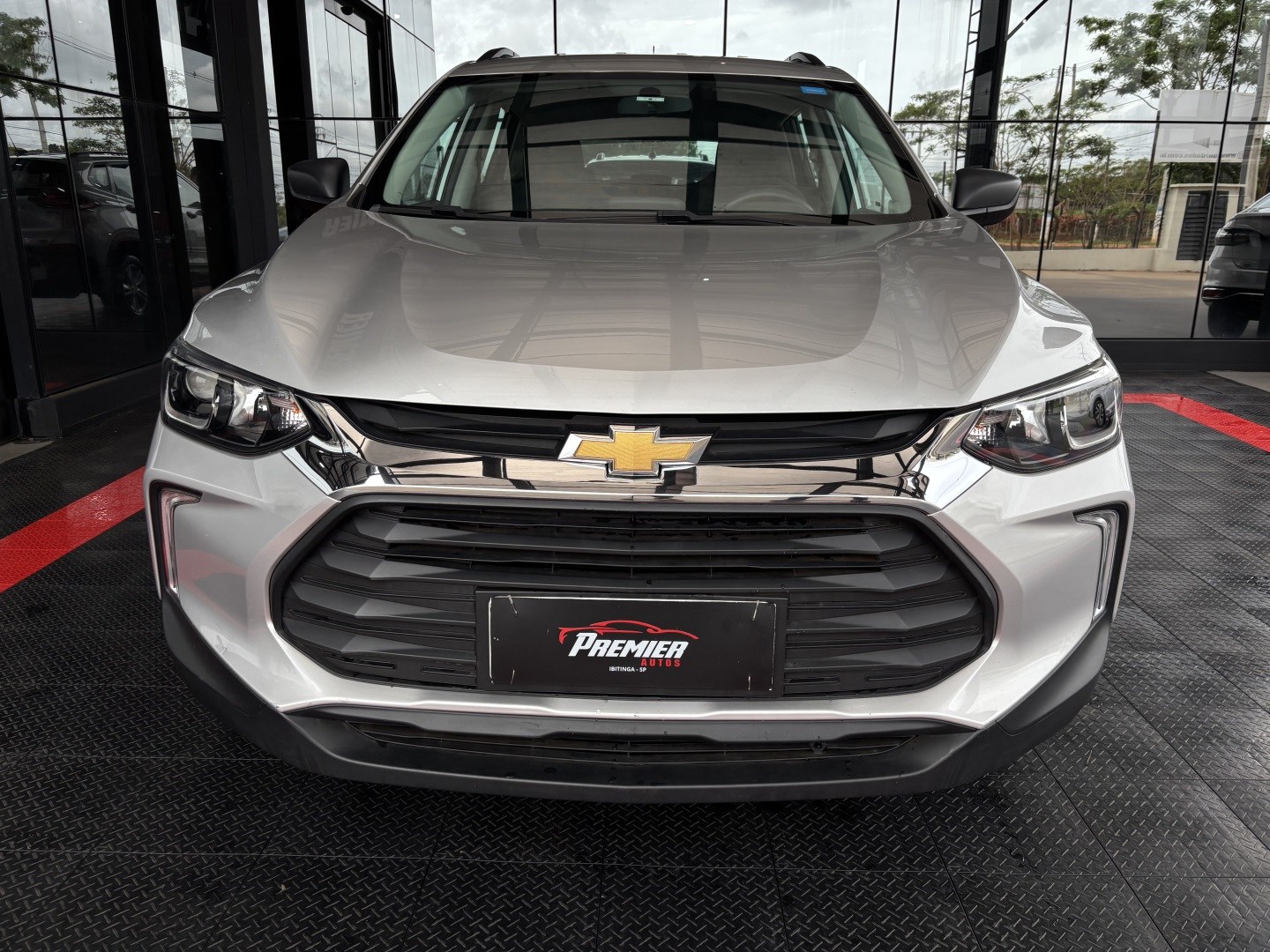 Chevrolet Tracker 1.0 Turbo Flex Automático — foto 2 de 13