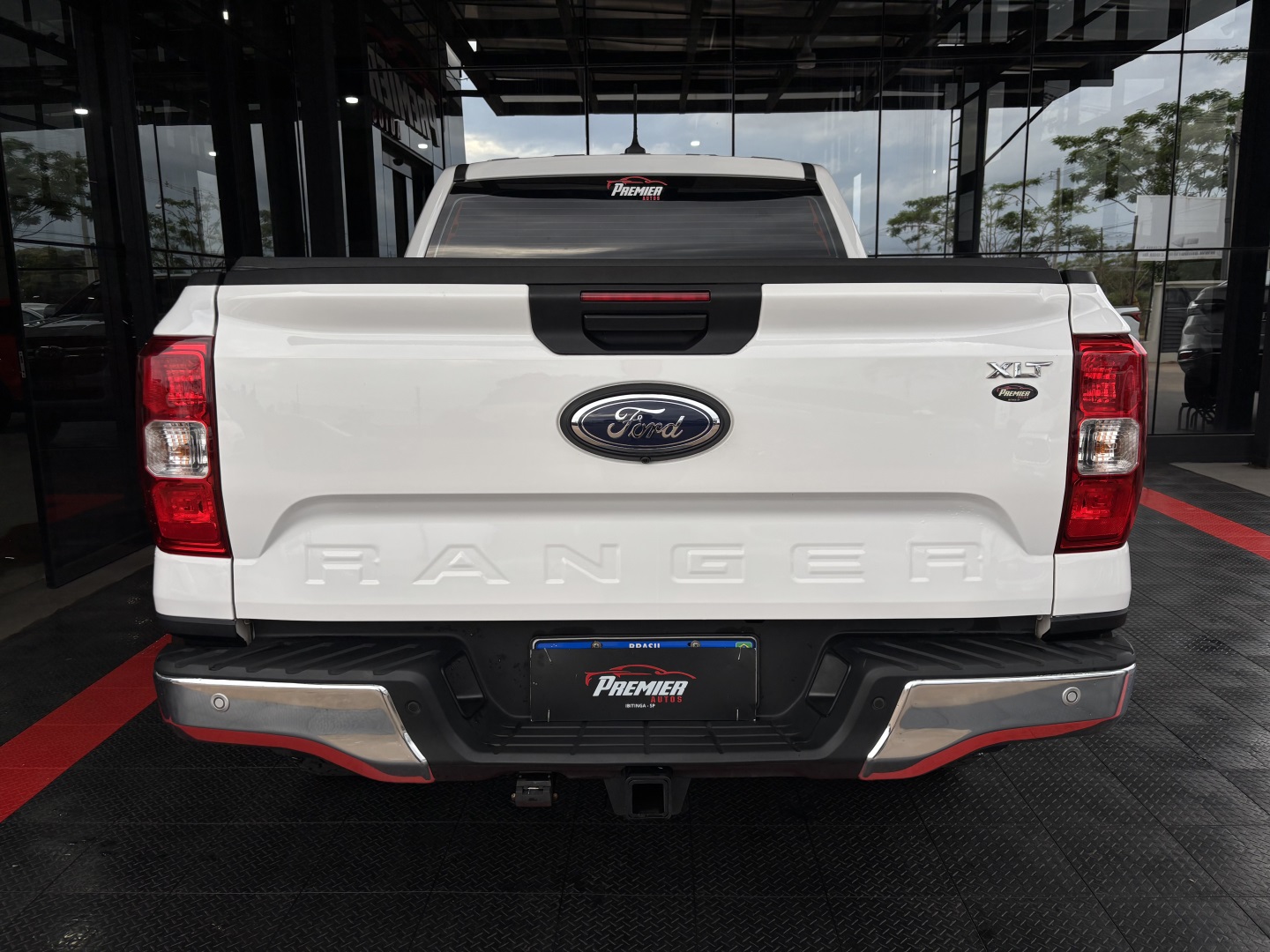 Ford Ranger 3.0 V6 Turbo Diesel CD Limited 4X4 Automático — foto 9 de 13