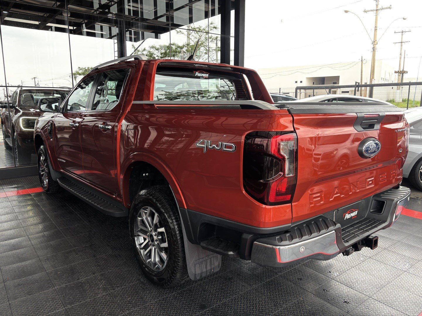 Ford Ranger 3.0 V6 Turbo Diesel CD Limited 4X4 Automático — foto 10 de 12