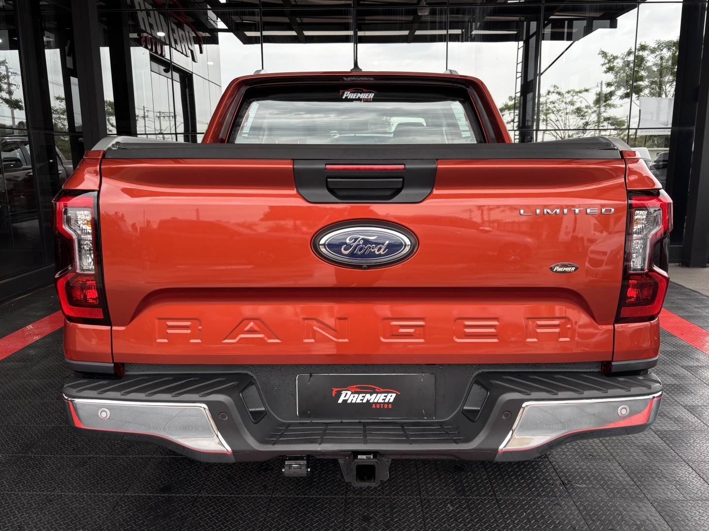 Ford Ranger 3.0 V6 Turbo Diesel CD Limited 4X4 Automático — foto 8 de 12